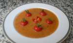 Sopa de tomate y perejil