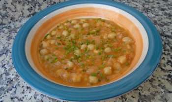 Garbanzos con tomate. Plato Principal, Recetas