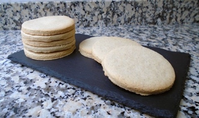 Galletas de harina de arroz y avena