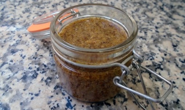 Mostaza bávara casera