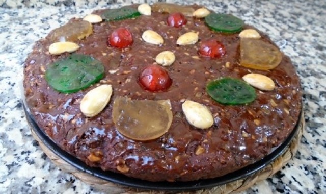 Certosino di Bologna o panspeziale