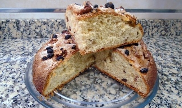 Torta de pasas y nueces