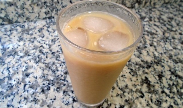 Iced latte o café con leche frío